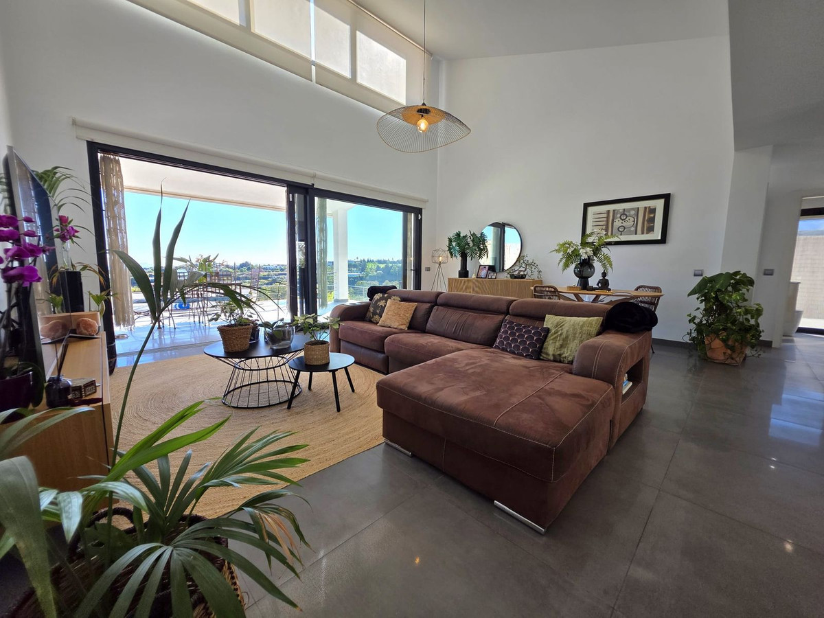 Huis te koop in Estepona | 4 slaapkamers H5346628