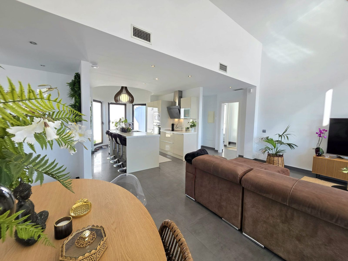 Huis te koop in Estepona | 4 slaapkamers H5346628