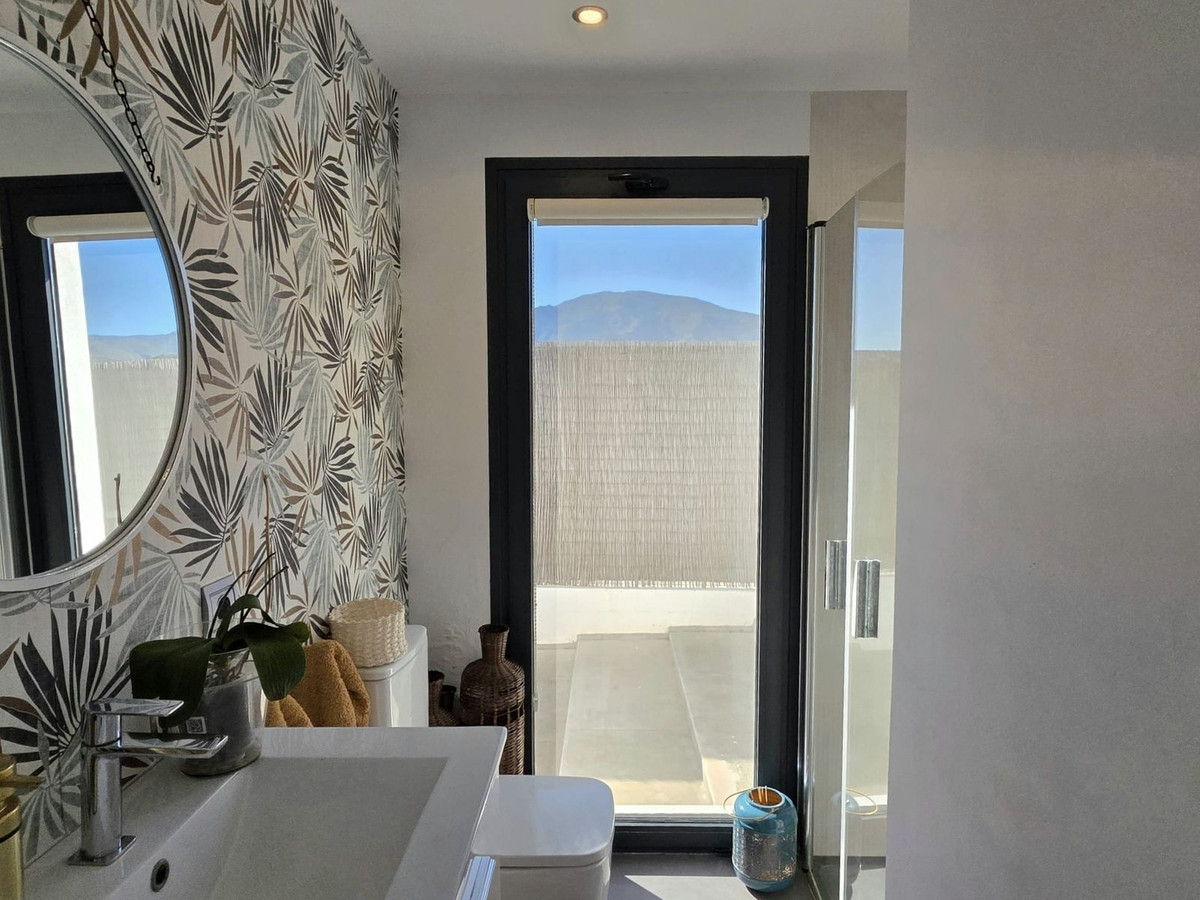 Huis te koop in Estepona | 4 slaapkamers H5346628