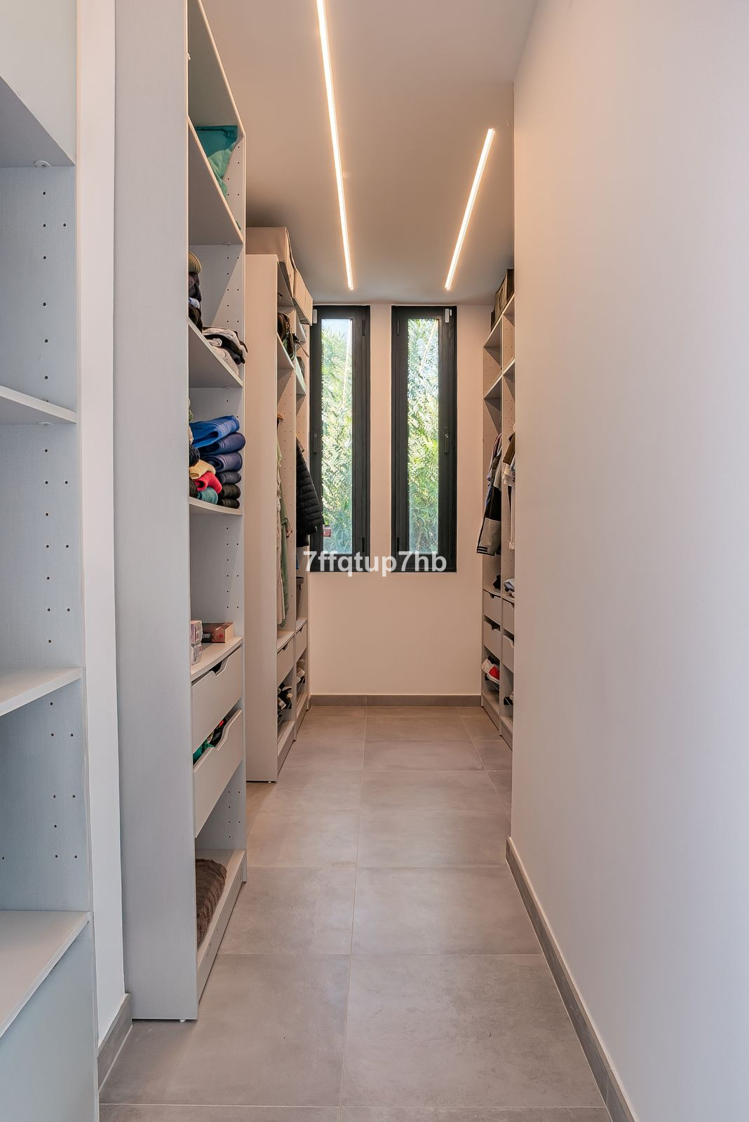 Huis te koop in Estepona | 3 slaapkamers H5346664