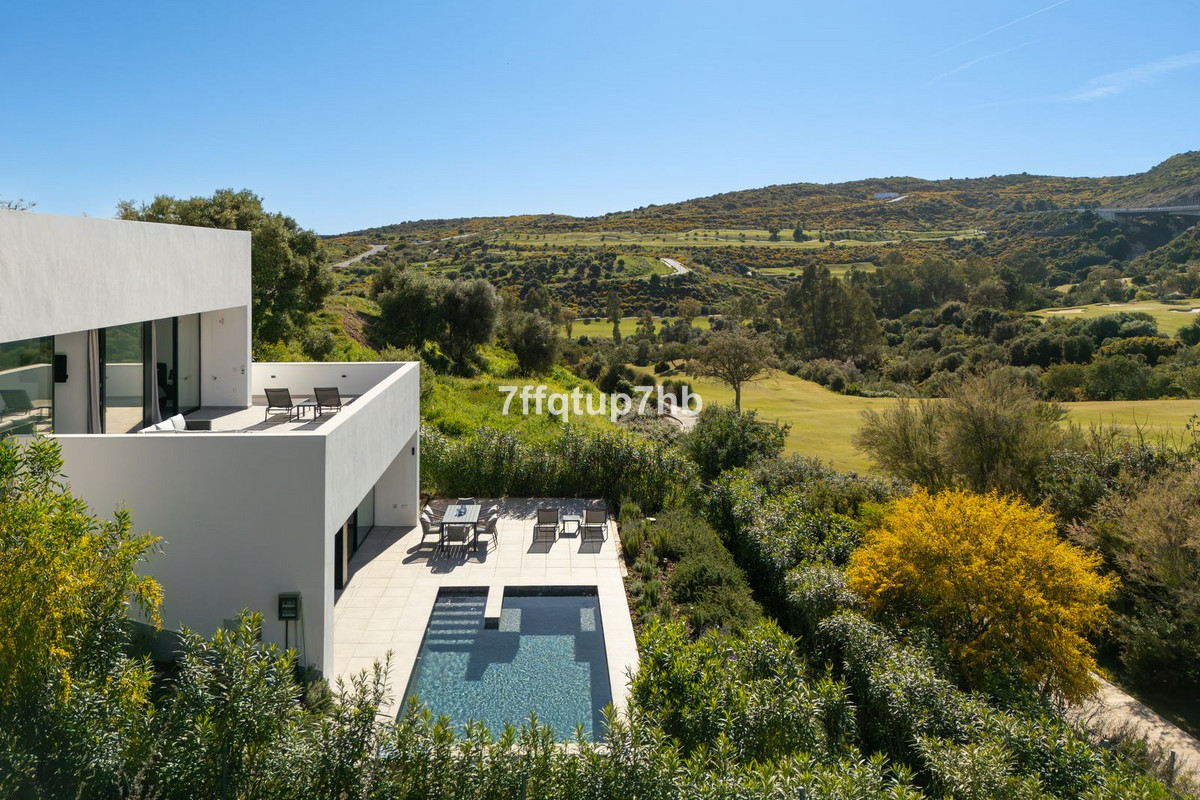 Huis te koop in Estepona | 3 slaapkamers H5346664