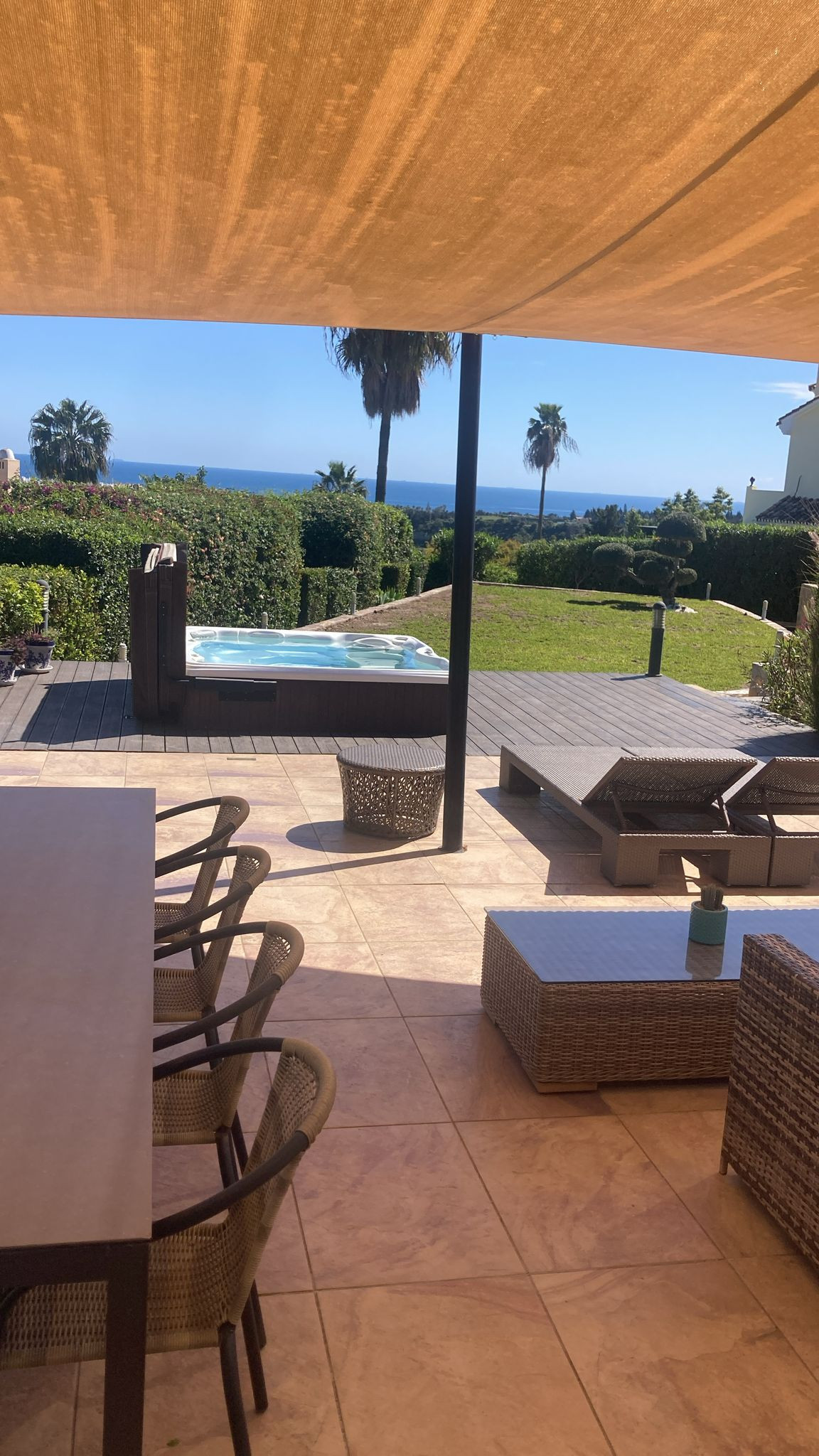Huis te koop in Estepona | 6 slaapkamers H5347618