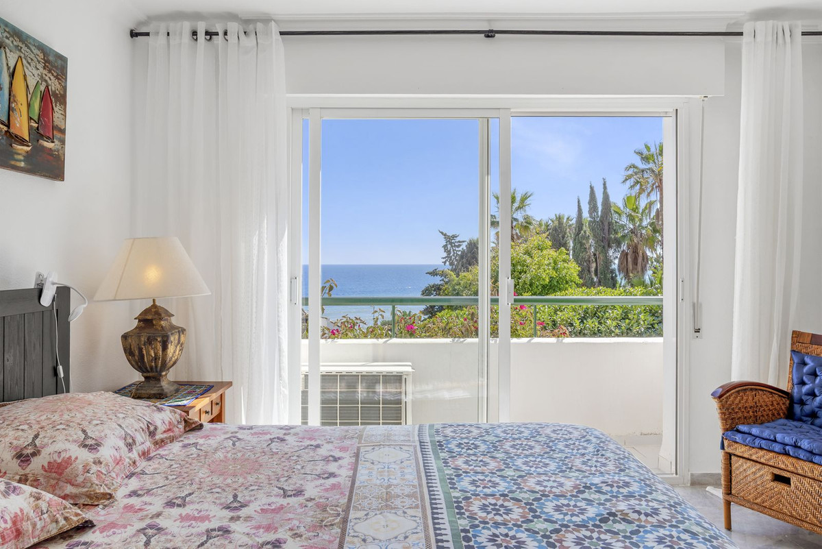 Huis te koop in Estepona | 3 slaapkamers H5347960