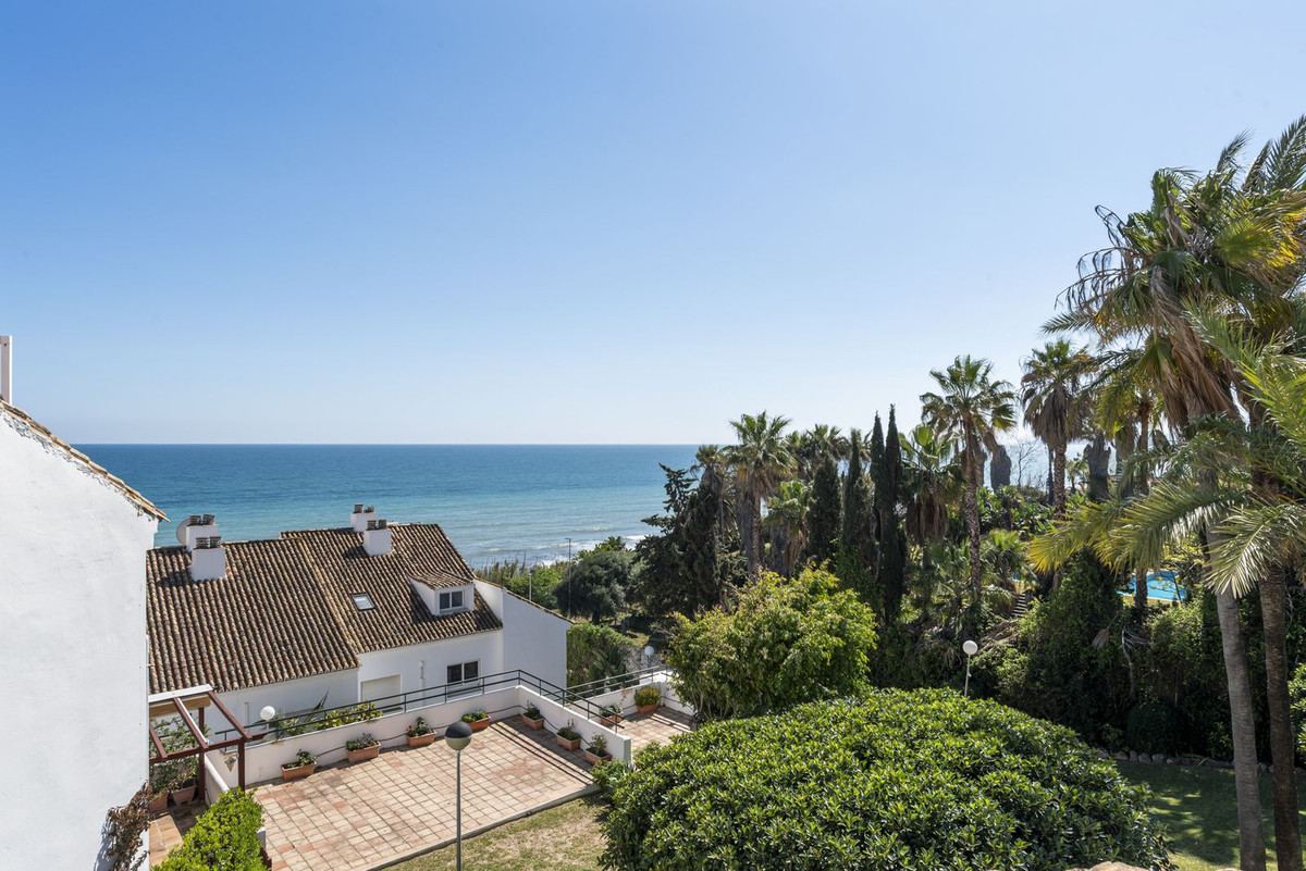 Huis te koop in Estepona | 3 slaapkamers H5347960