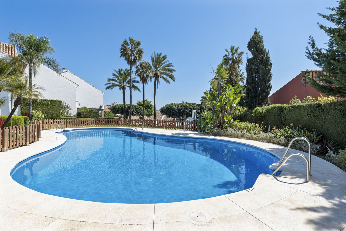 Huis te koop in Estepona | 3 slaapkamers H5347960