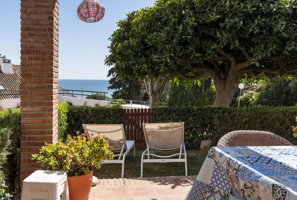 Huis te koop in Estepona | 3 slaapkamers H5347960