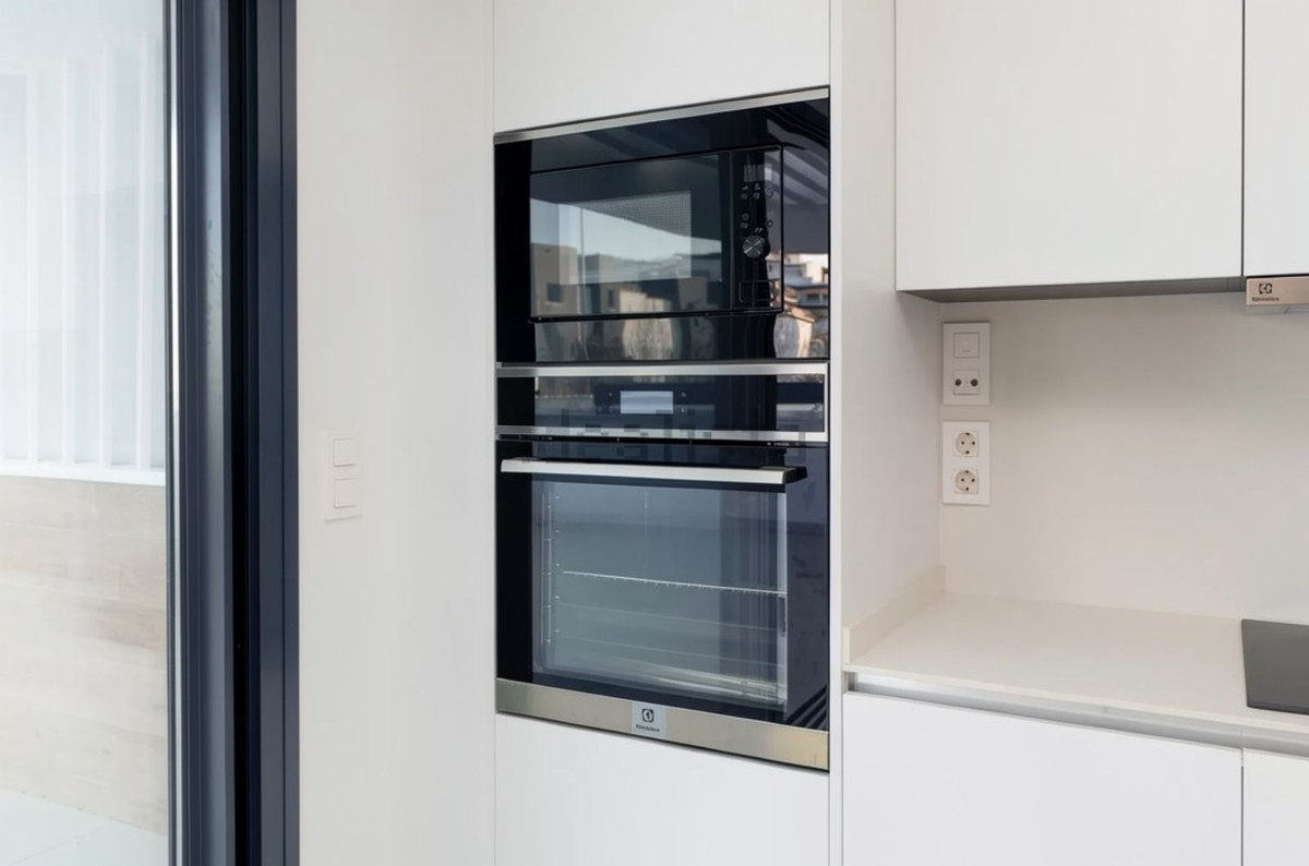 Huis te koop in Estepona | 3 slaapkamers H5347999