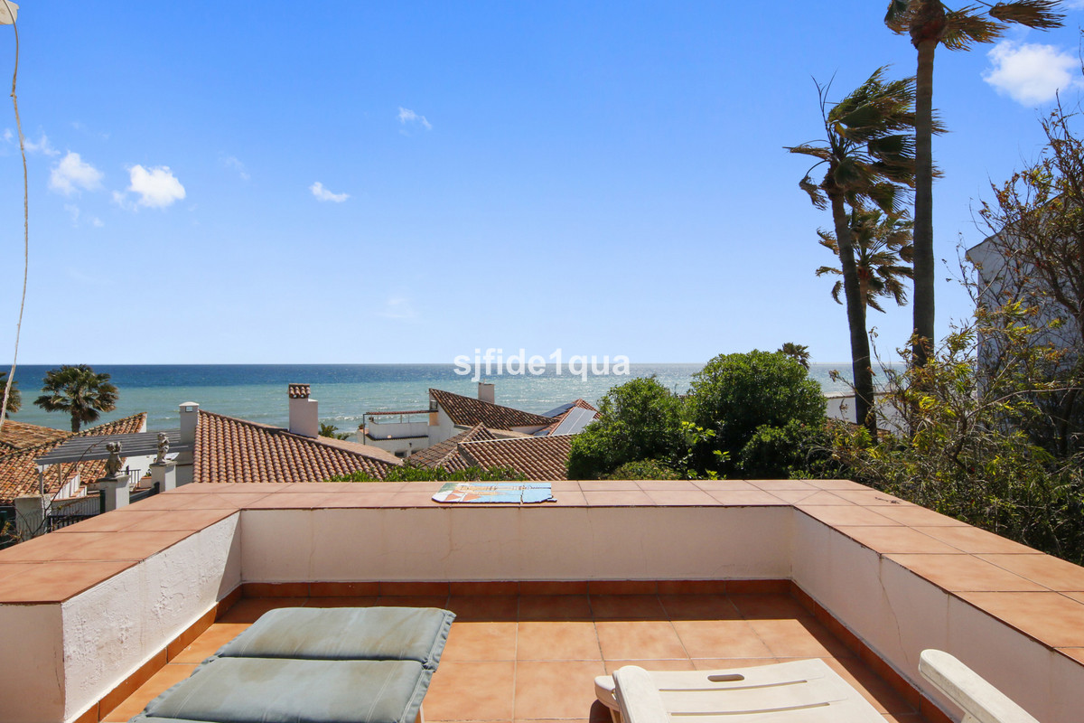 Huis te koop in Estepona | 3 slaapkamers H5348221