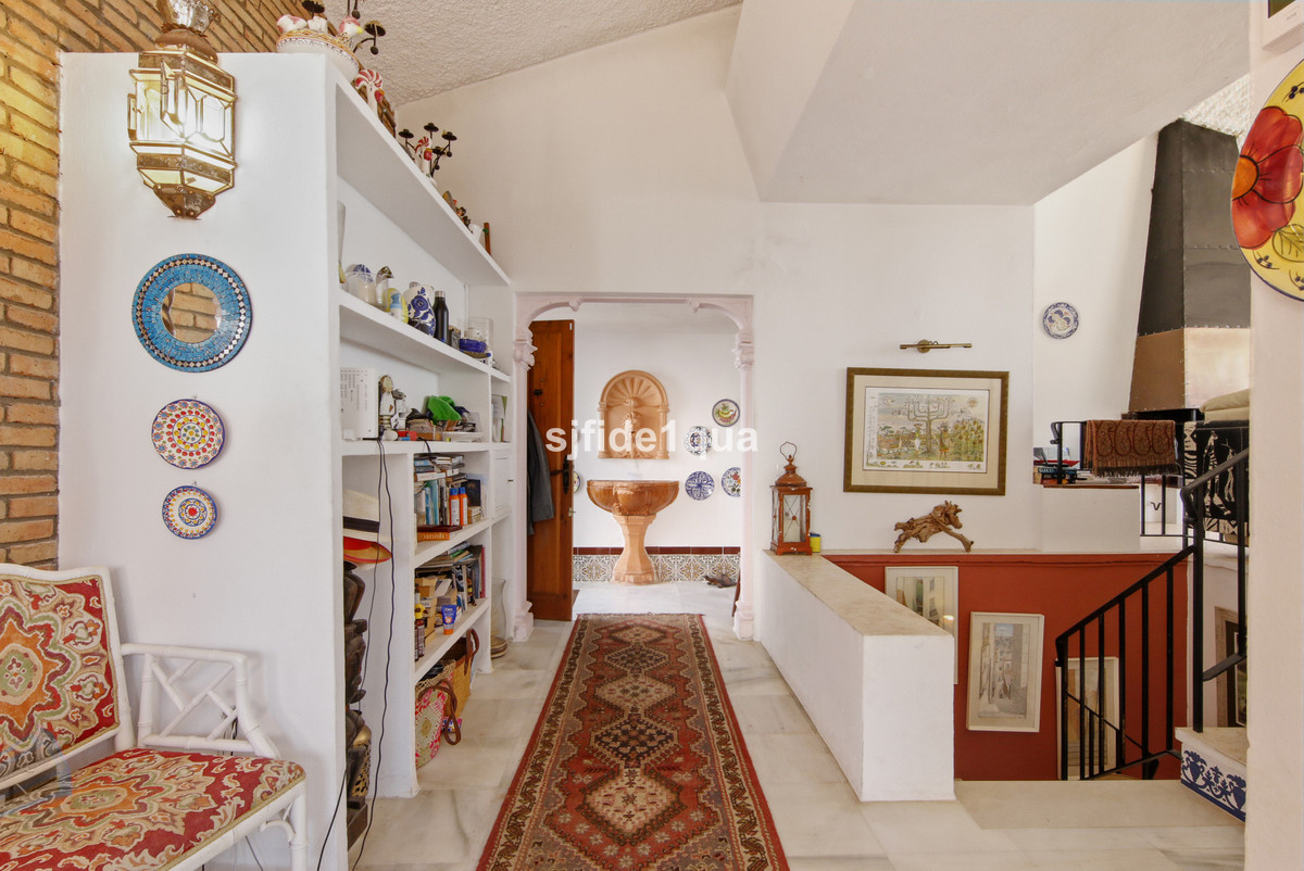 Huis te koop in Estepona | 3 slaapkamers H5348221