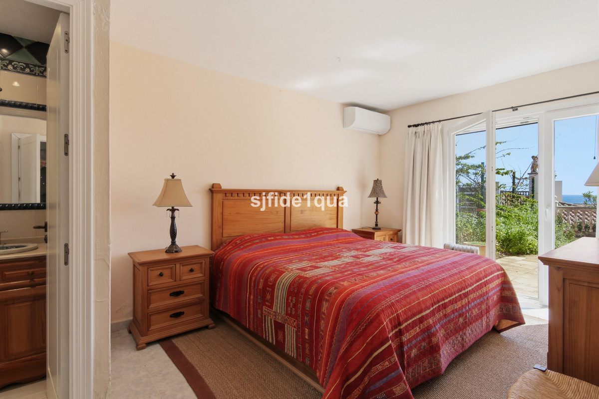 Huis te koop in Estepona | 3 slaapkamers H5348221