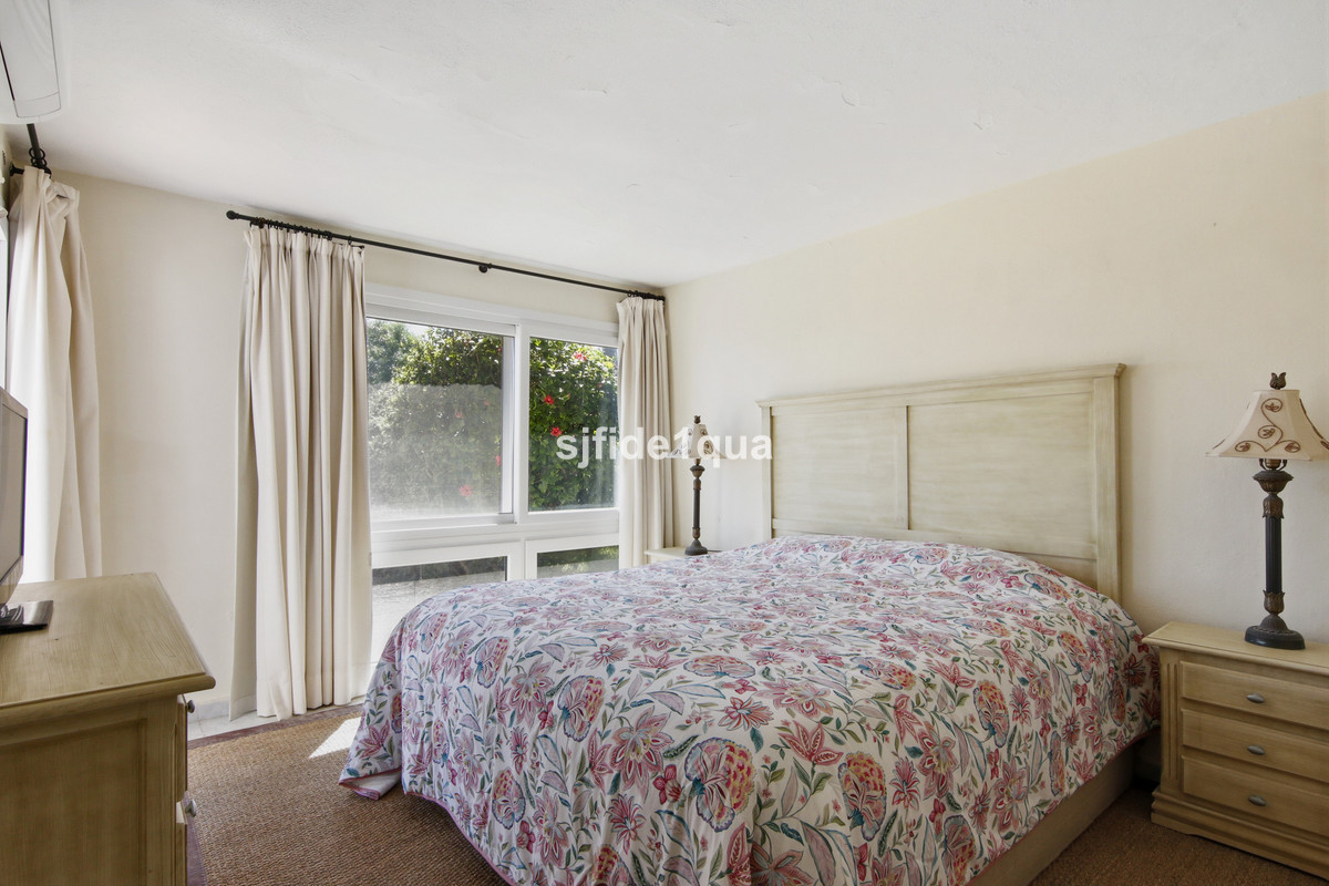Huis te koop in Estepona | 3 slaapkamers H5348221