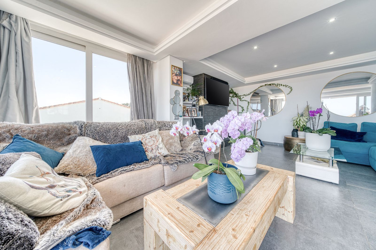 Huis te koop in Estepona | 5 slaapkamers H5350456