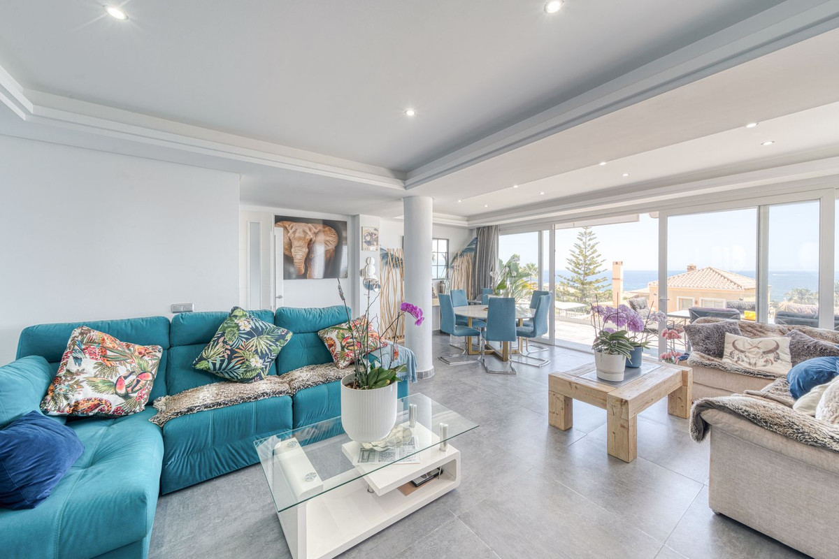 Huis te koop in Estepona | 5 slaapkamers H5350456