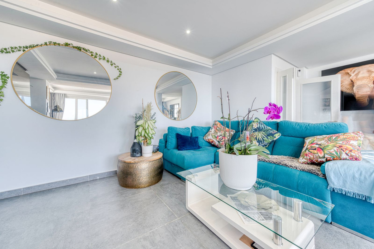 Huis te koop in Estepona | 5 slaapkamers H5350456