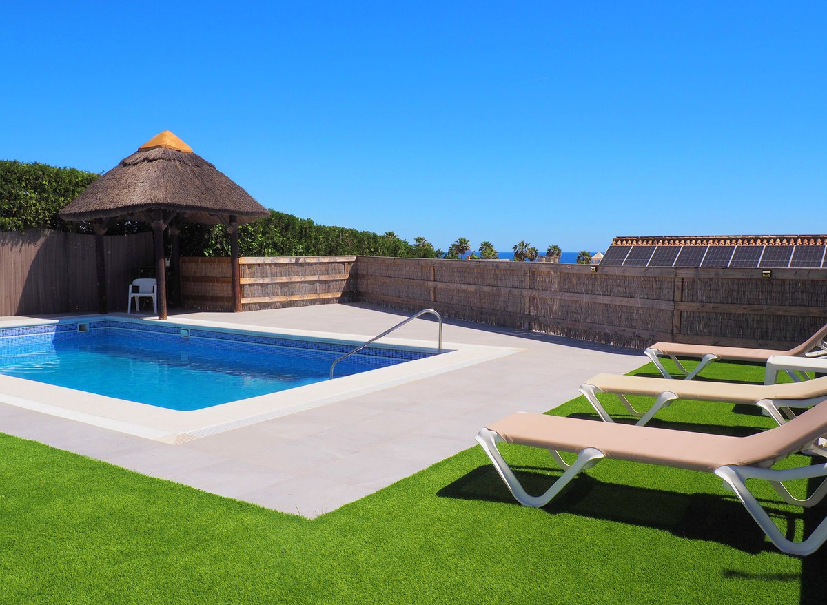 Huis te koop in Estepona | 5 slaapkamers H5350765