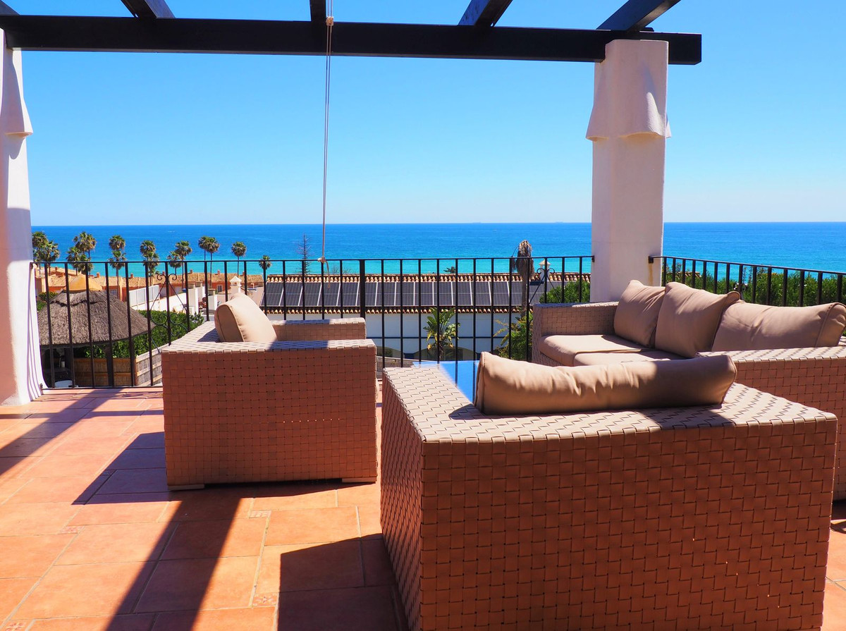 Huis te koop in Estepona | 5 slaapkamers H5350765