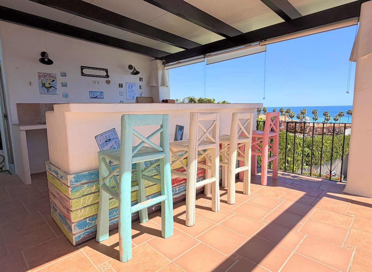 Huis te koop in Estepona | 5 slaapkamers H5350765