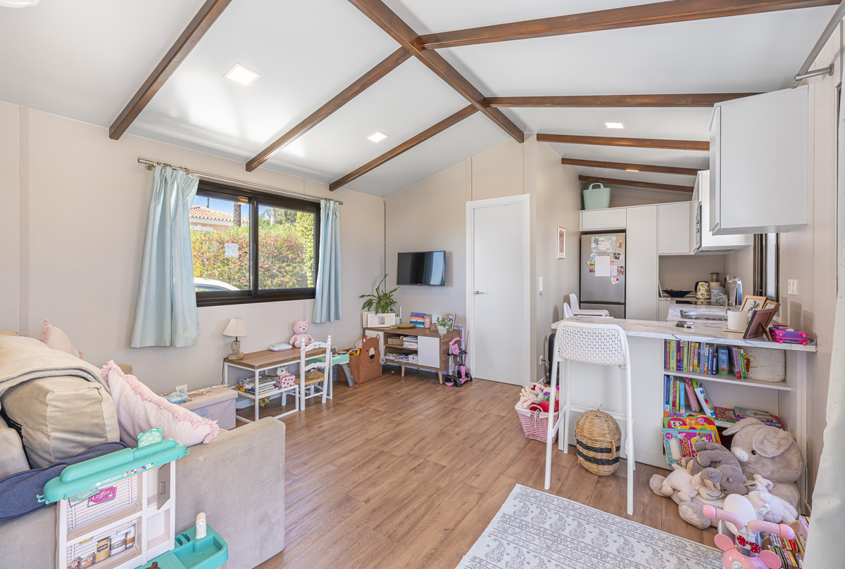 Huis te koop in Estepona | 6 slaapkamers H5351197