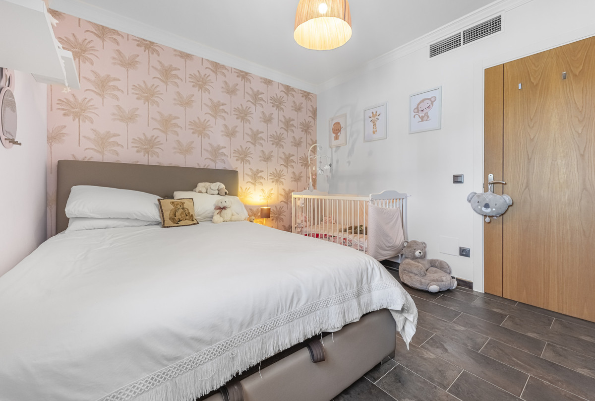 Huis te koop in Estepona | 6 slaapkamers H5351197