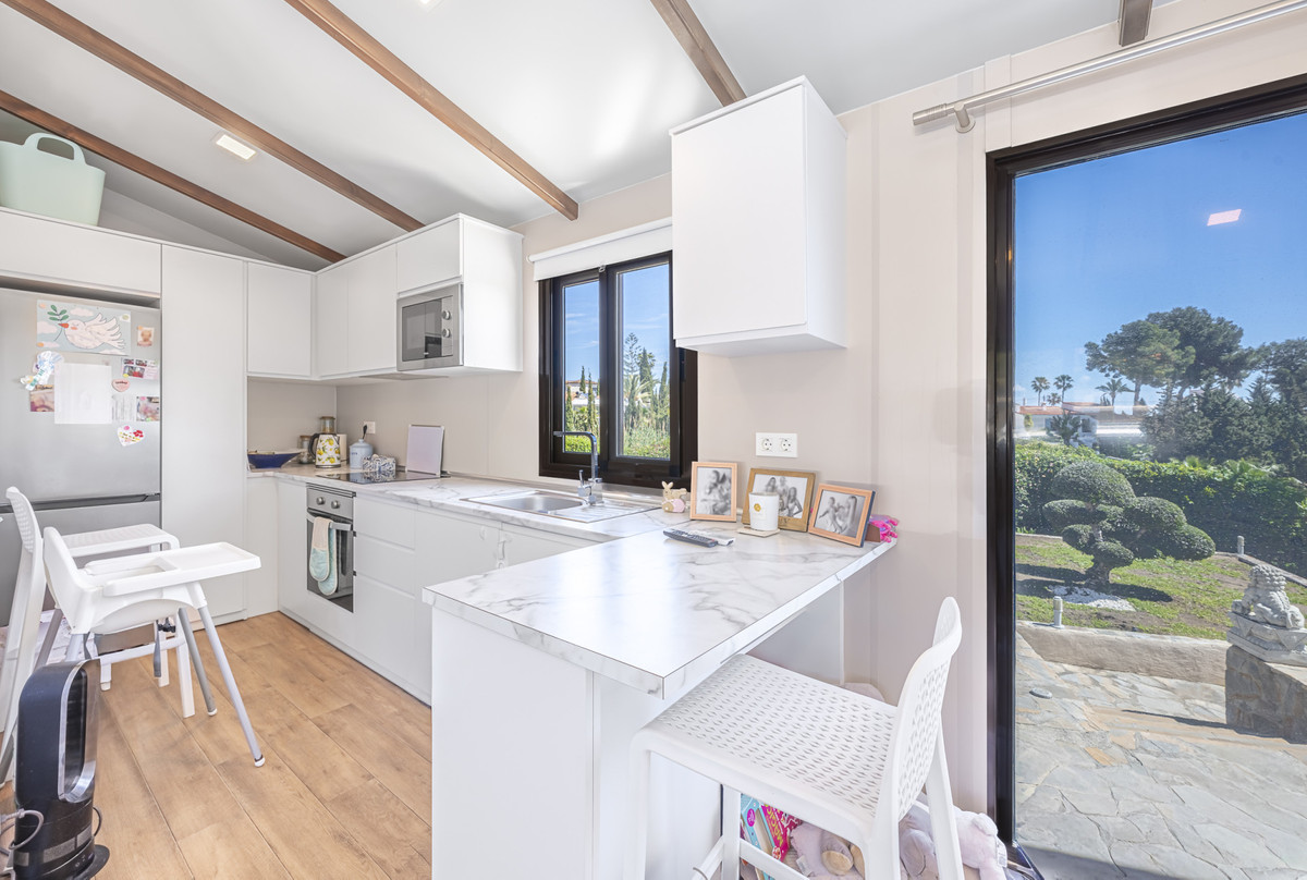 Huis te koop in Estepona | 6 slaapkamers H5351197