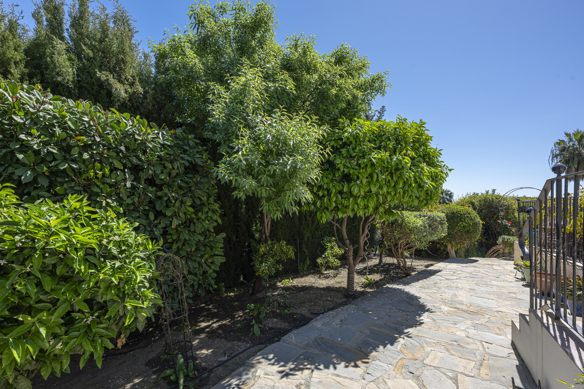 Huis te koop in Estepona | 6 slaapkamers H5351197