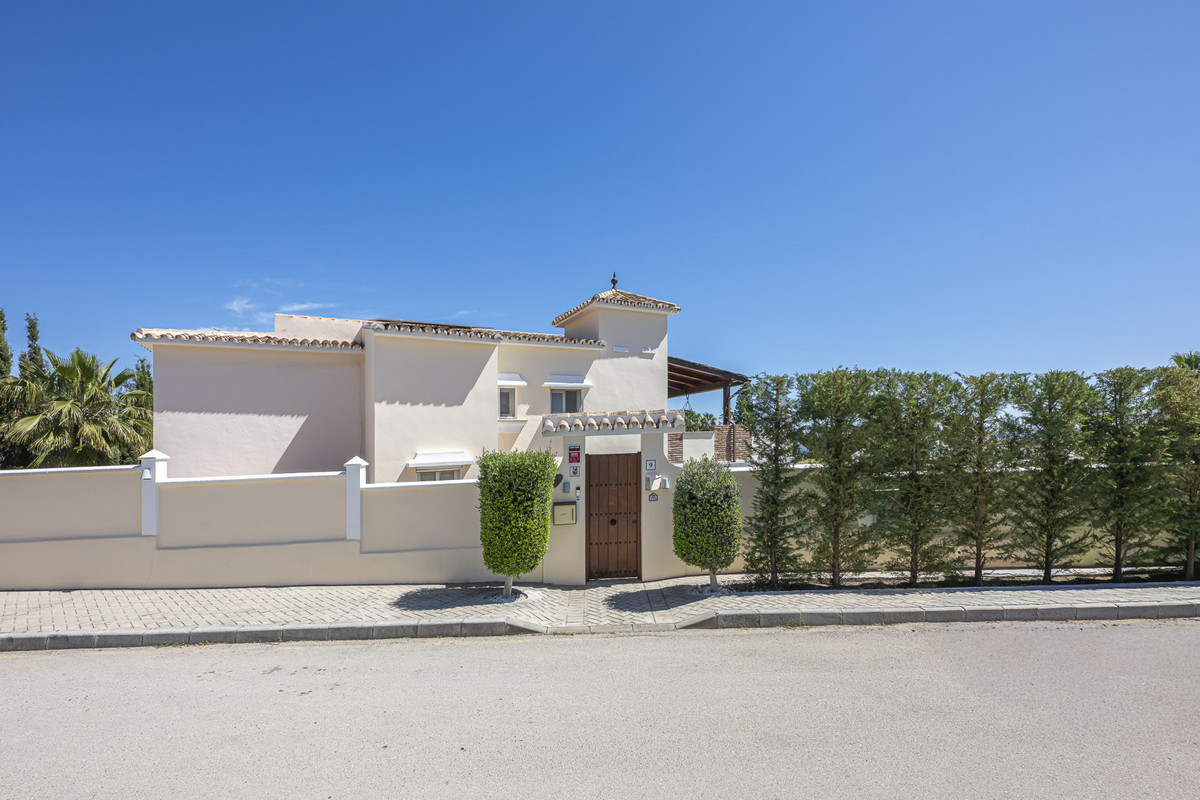 Huis te koop in Estepona | 6 slaapkamers H5351197