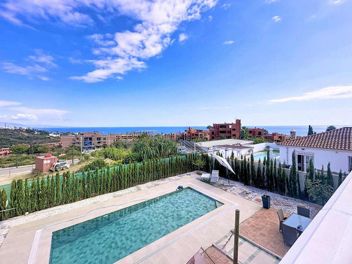 Huis te koop in Estepona | 3 slaapkamers H5351443