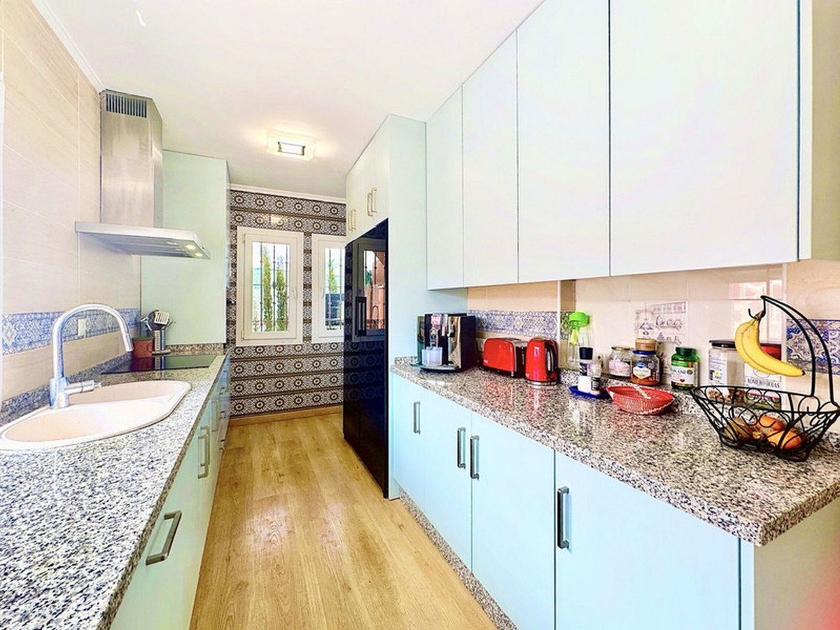 Huis te koop in Estepona | 3 slaapkamers H5351443