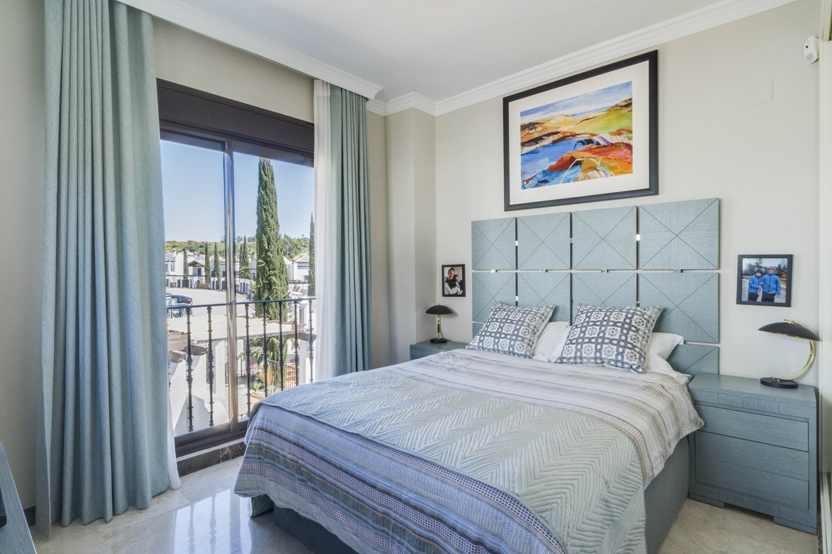 Huis te koop in Estepona | 4 slaapkamers H5352838