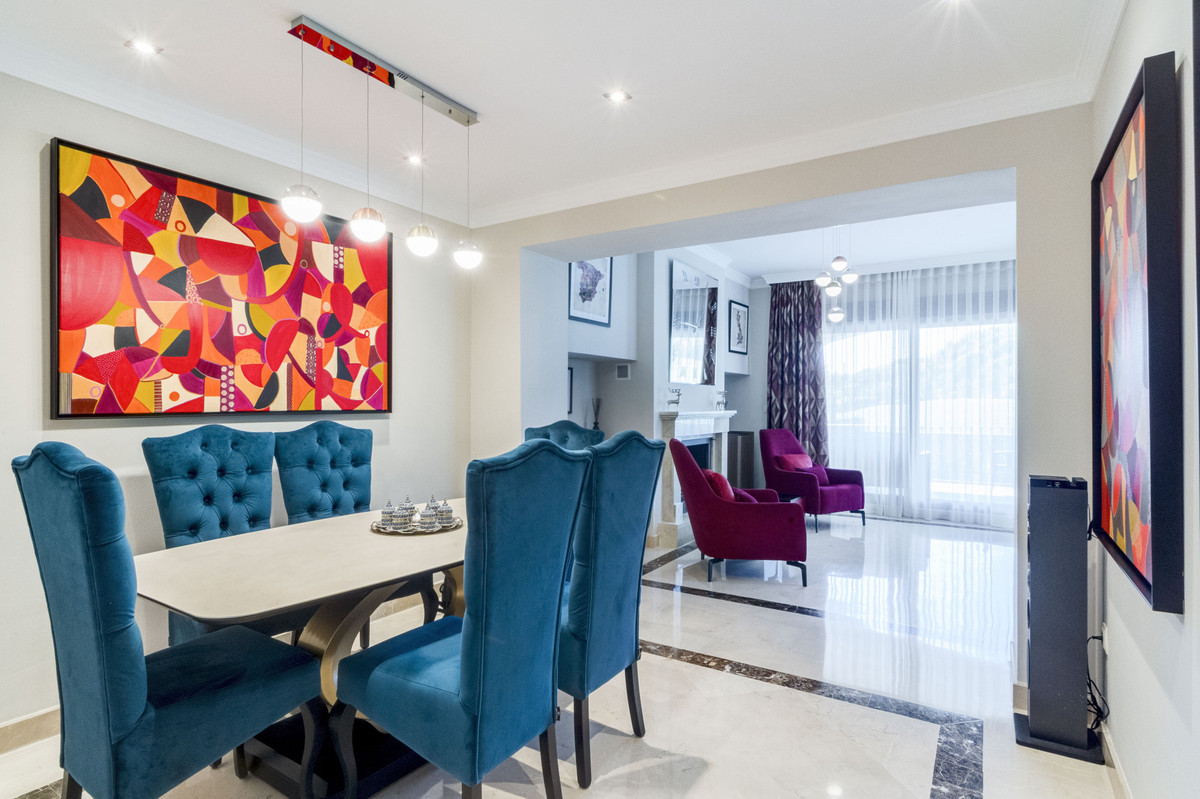 Huis te koop in Estepona | 4 slaapkamers H5352838