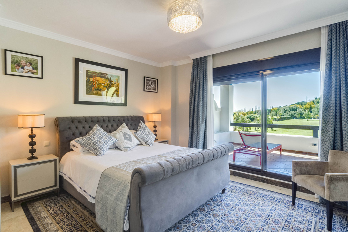 Huis te koop in Estepona | 4 slaapkamers H5352838