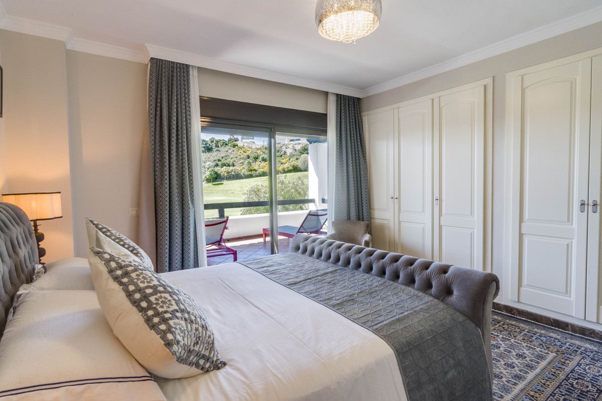 Huis te koop in Estepona | 4 slaapkamers H5352838