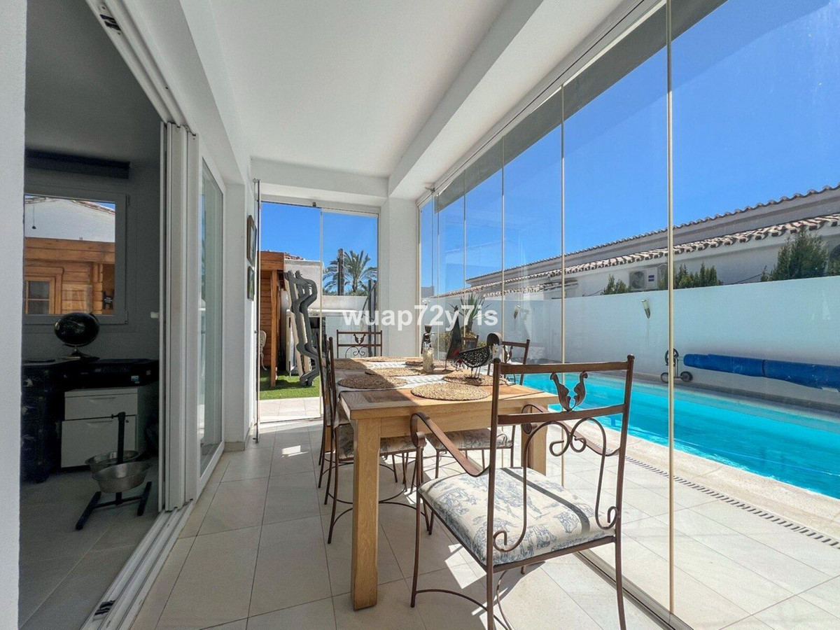 Huis te koop in Estepona | 3 slaapkamers H5353549