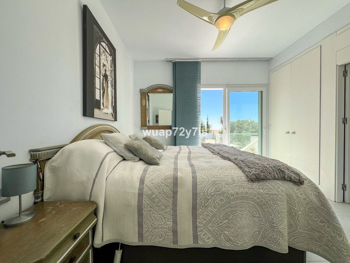 Huis te koop in Estepona | 3 slaapkamers H5353549