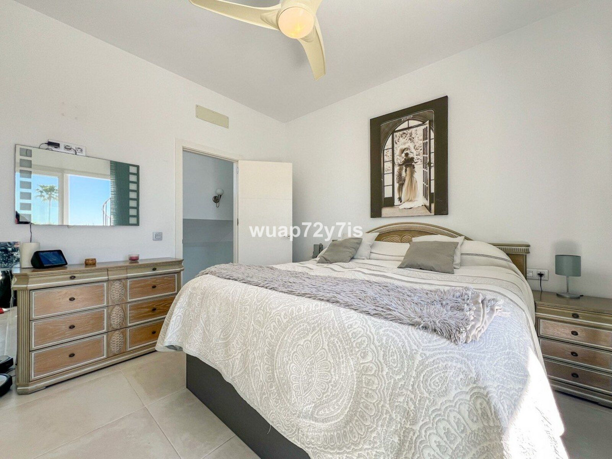 Huis te koop in Estepona | 3 slaapkamers H5353549