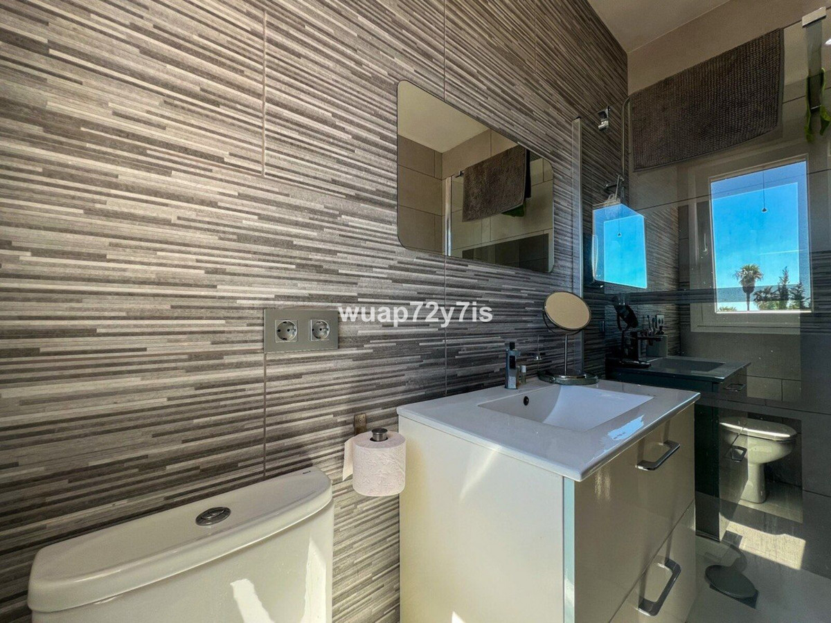 Huis te koop in Estepona | 3 slaapkamers H5353549