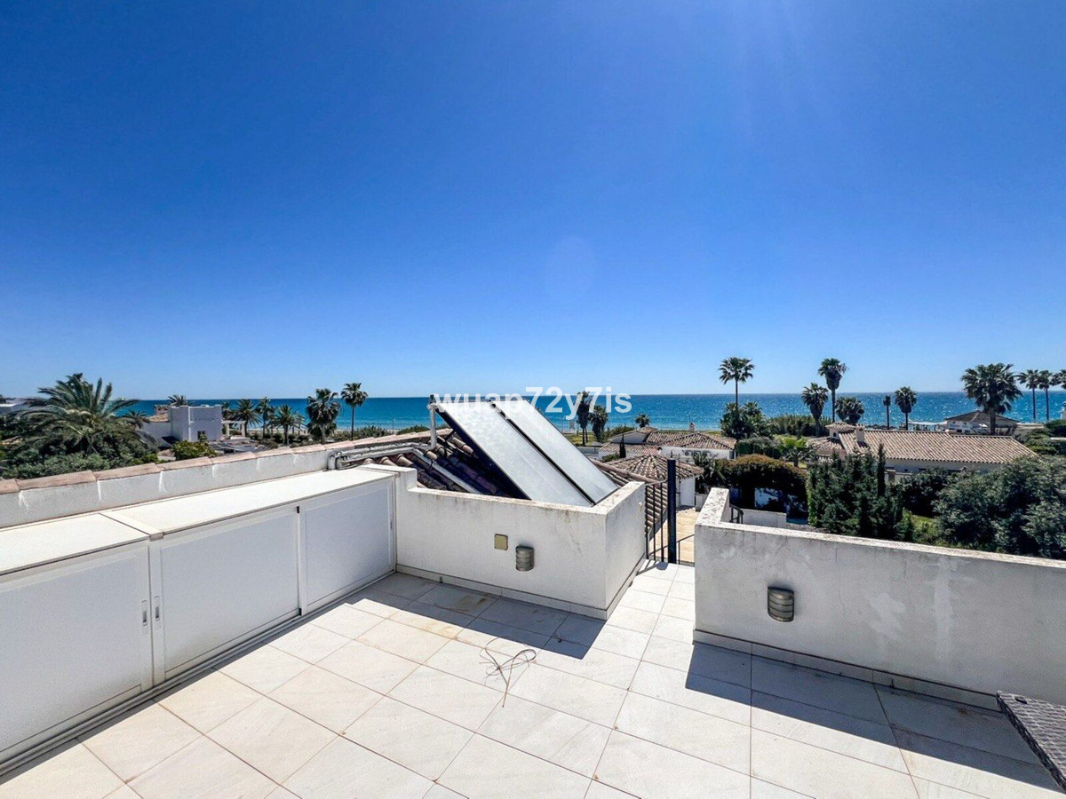 Huis te koop in Estepona | 3 slaapkamers H5353549