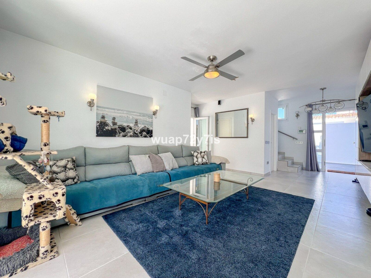 Huis te koop in Estepona | 3 slaapkamers H5353549