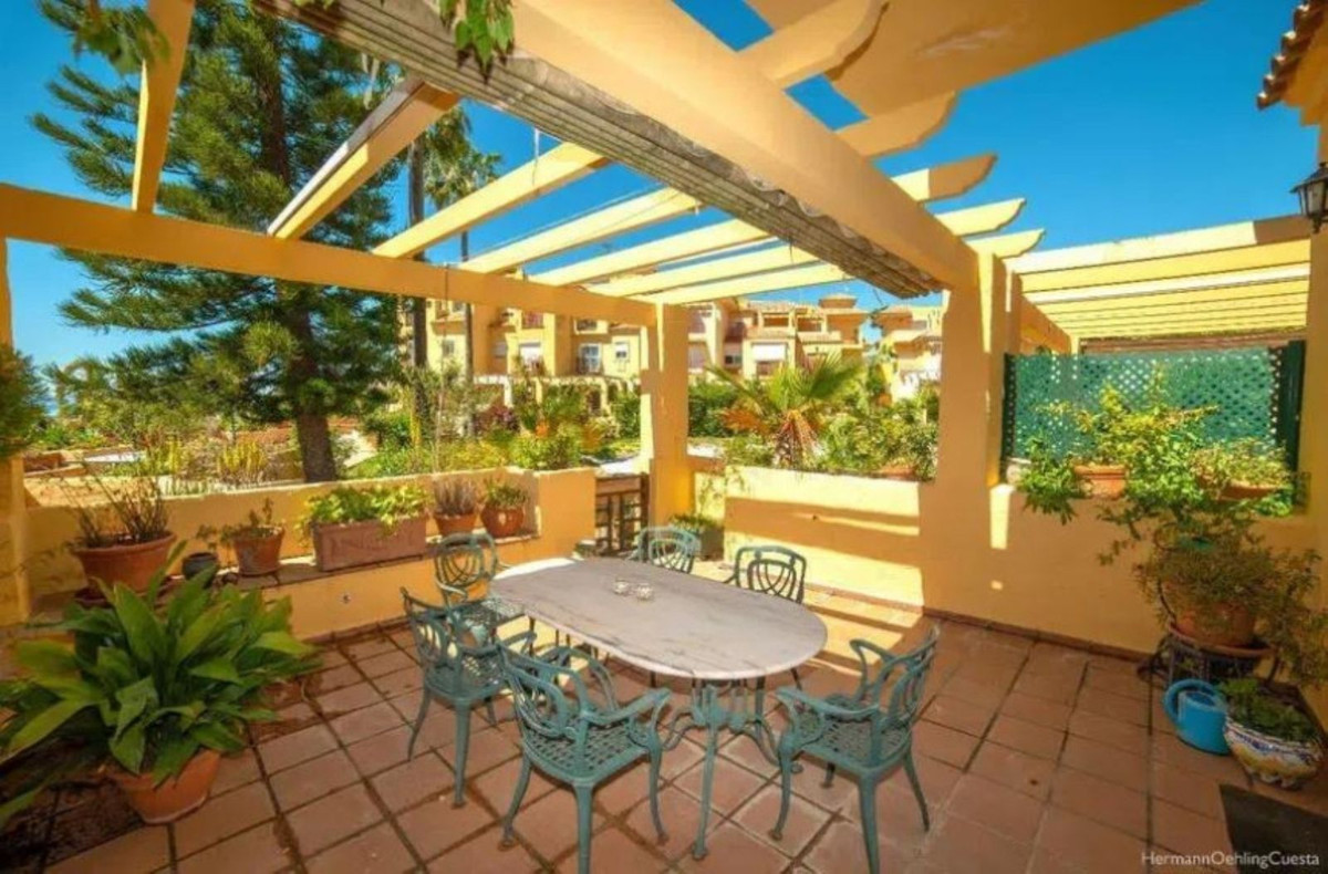 Huis te koop in Estepona | 4 slaapkamers H5353993