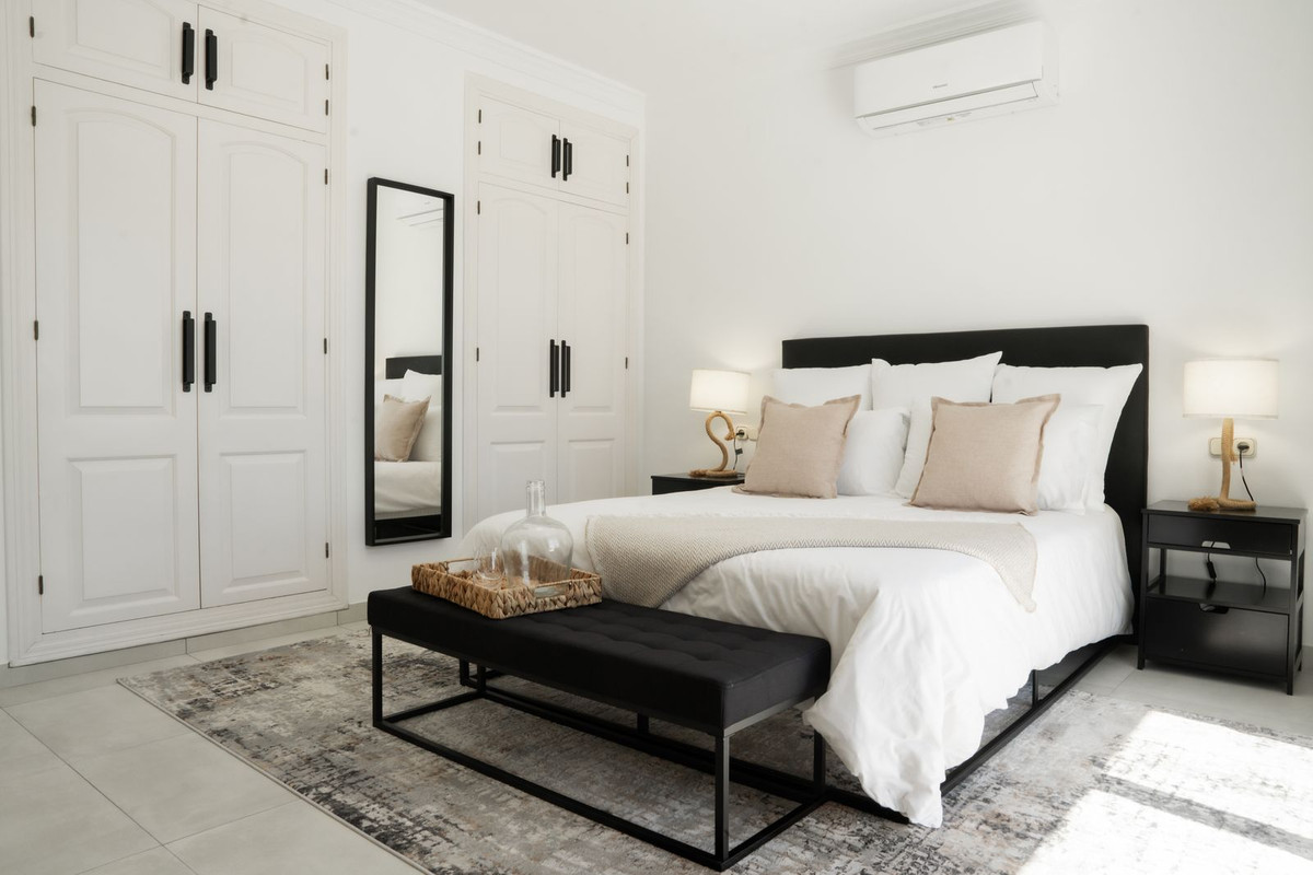 Huis te koop in Estepona | 4 slaapkamers H5354101