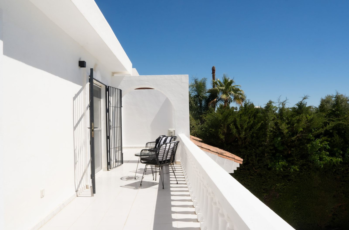 Huis te koop in Estepona | 4 slaapkamers H5354101