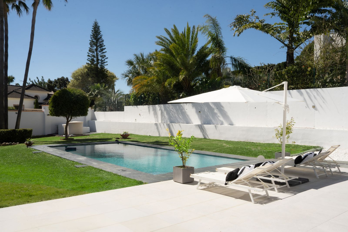 Huis te koop in Estepona | 4 slaapkamers H5354101