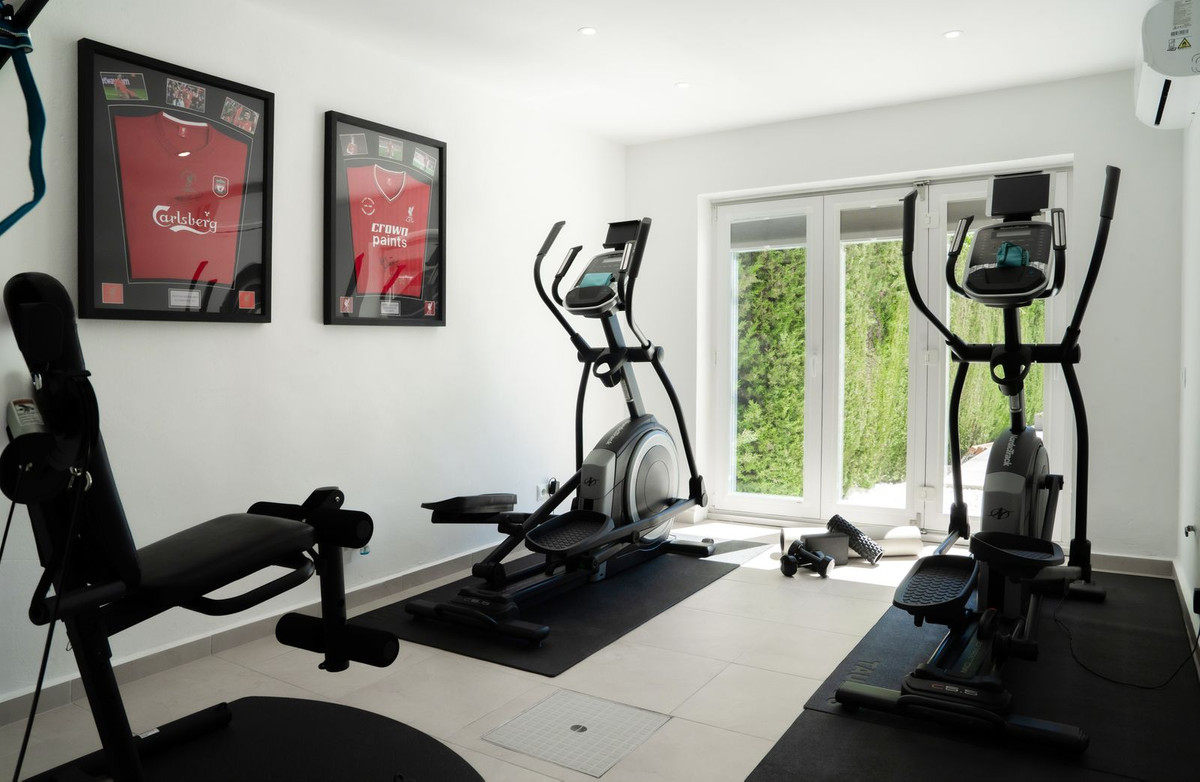 Huis te koop in Estepona | 4 slaapkamers H5354101