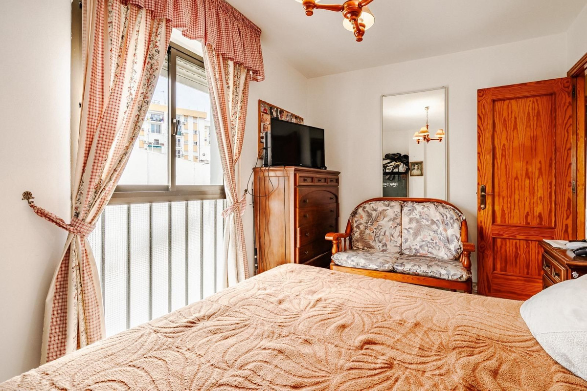 Huis te koop in Estepona | 4 slaapkamers H5354122