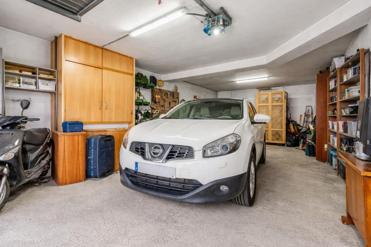 Huis te koop in Estepona | 4 slaapkamers H5354122