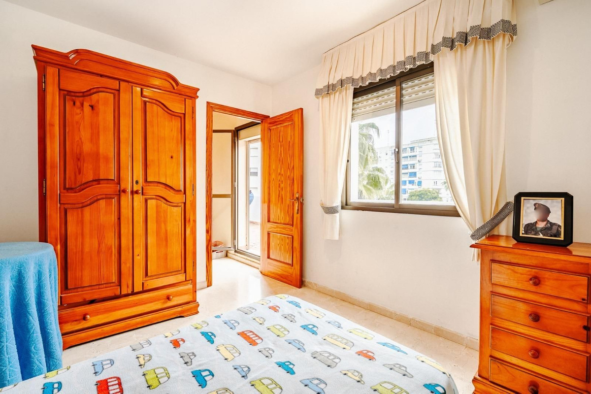 Huis te koop in Estepona | 4 slaapkamers H5354122