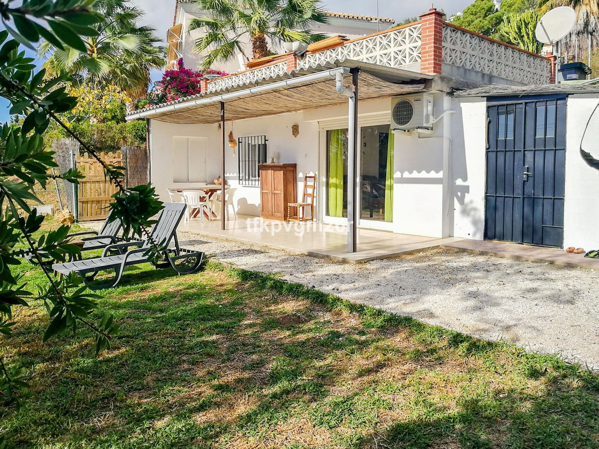 Huis te koop in Estepona | 7 slaapkamers H5354326
