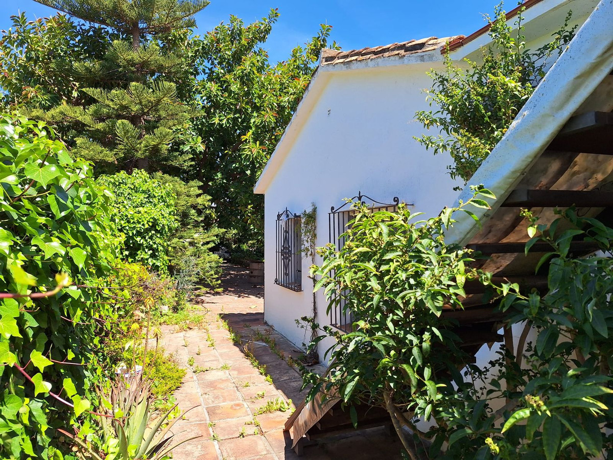 Finca - Cortijo te koop in Estepona | 3 slaapkamers H5354524