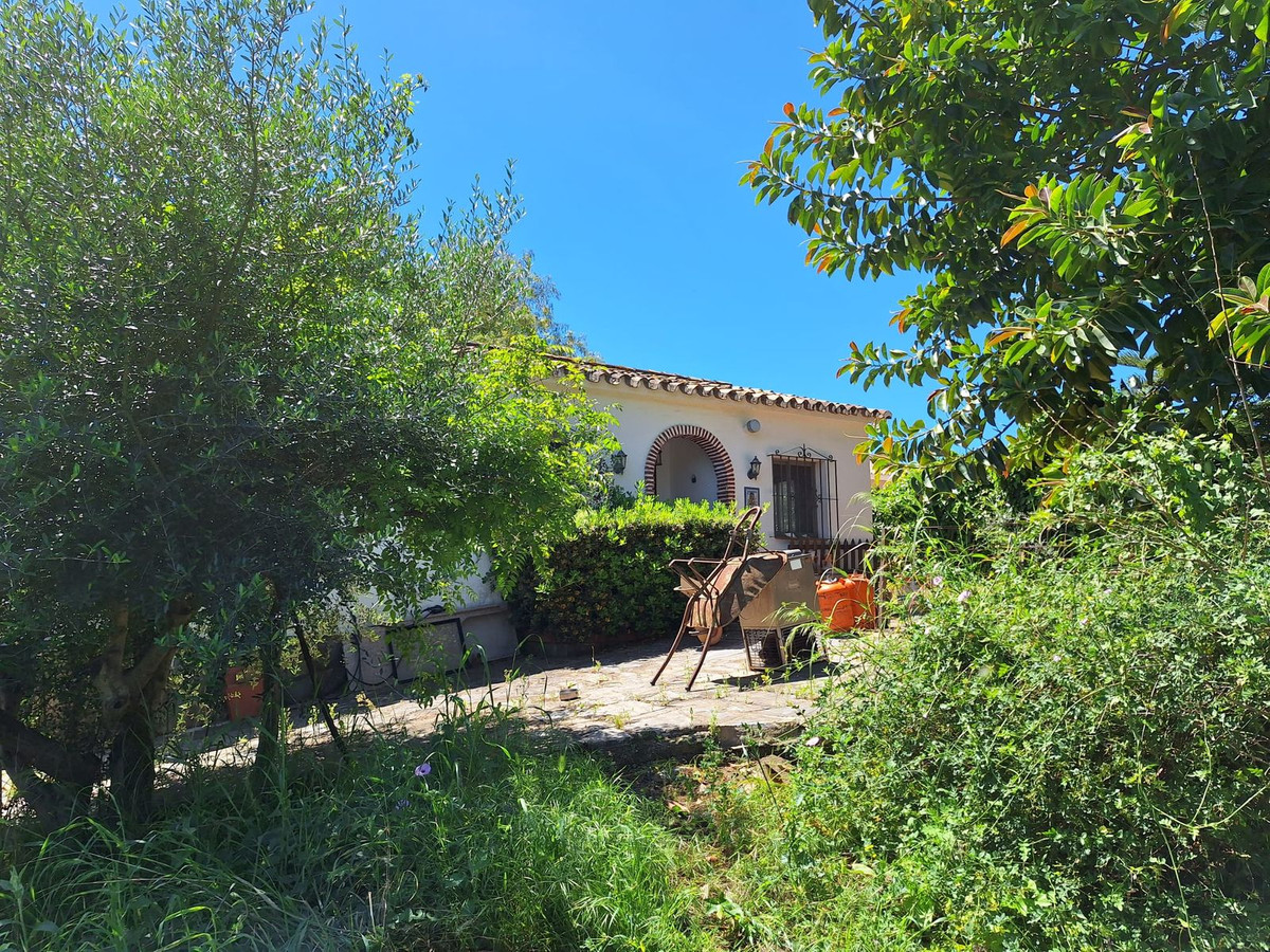Finca - Cortijo te koop in Estepona | 3 slaapkamers H5354524