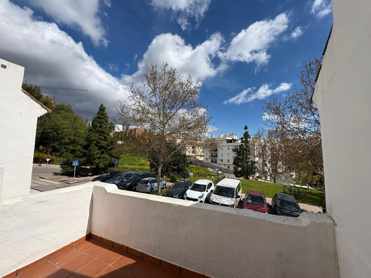 Huis te koop in Estepona | 4 slaapkamers H5355109